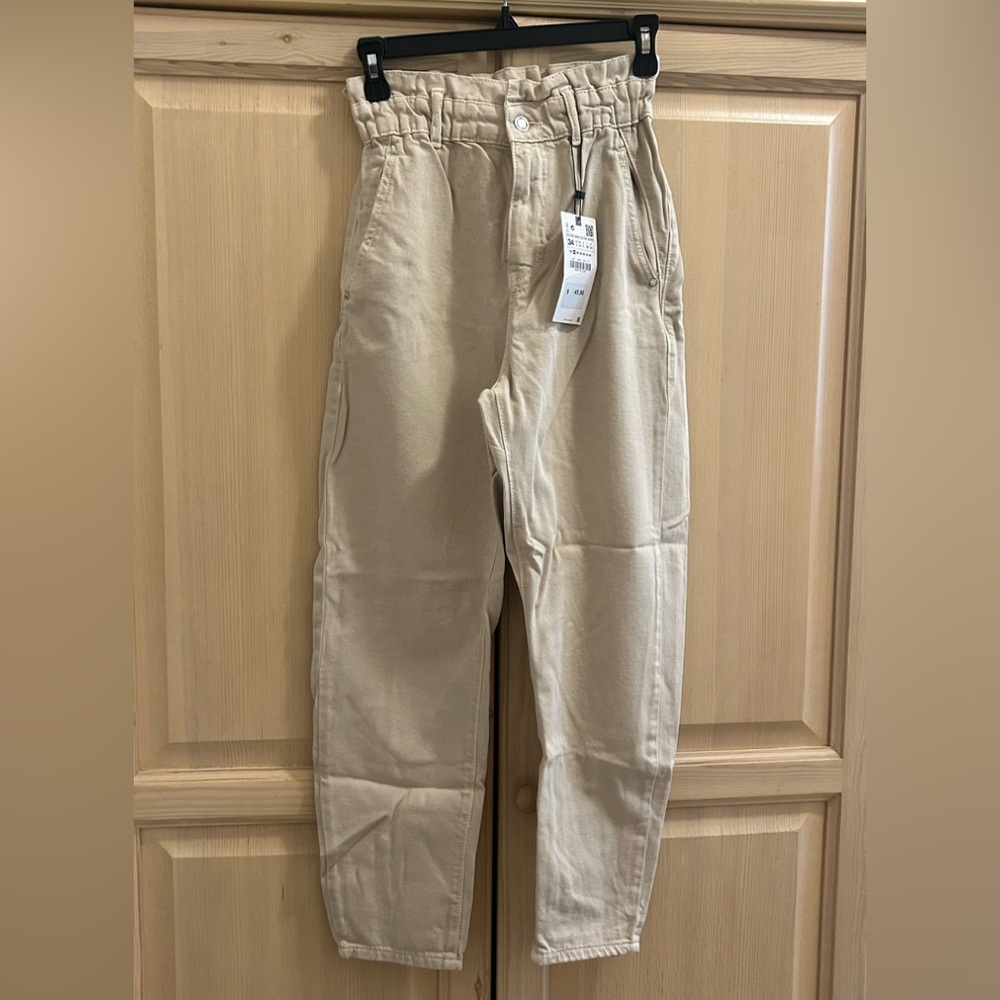NEW ZARA BEIGE JOGGER PANTS SIZE 34